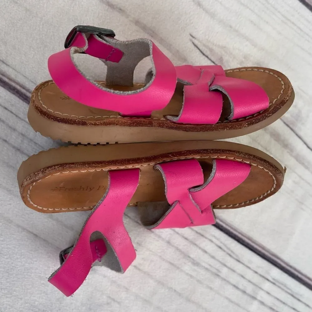 Freshly Picked Baby Girl Strappy Sandals‎ Size 4 Summer Spring Beach